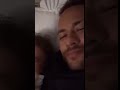 neymar Junior dando mama pra mavi cuidadoso sempre #neymarjr #santosfc #brunabiancardi