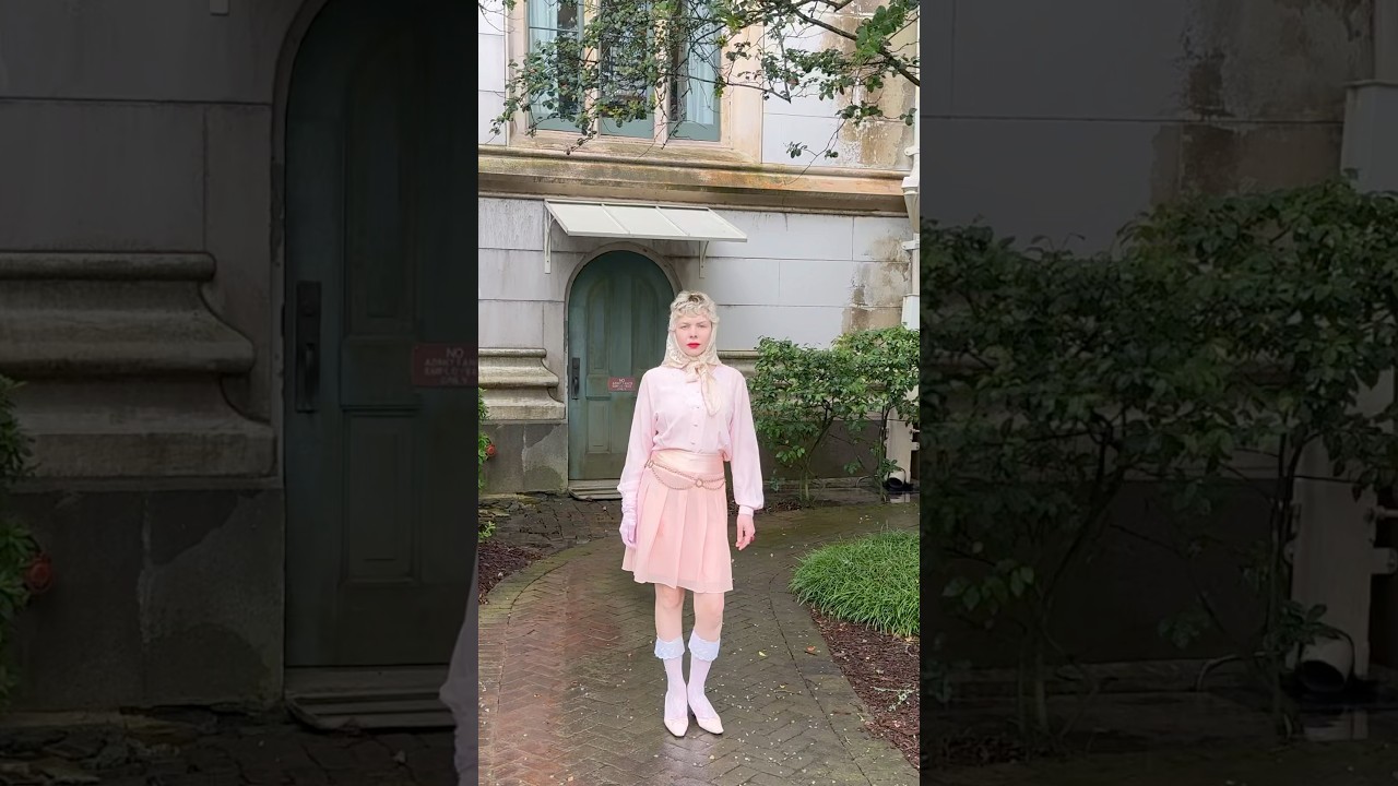 Styling is EVERYTHING! Vintage pieces styled ~ thrifted, baby pink vibes 