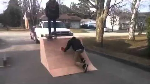 Grind box edit #1 {and quarter pipe} michael veill...