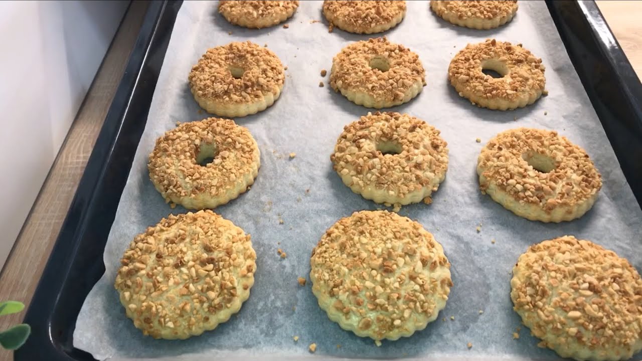 Biscuits aux cacahuètes 🥜 كعكة الفول السوداني