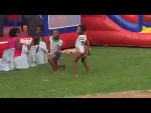 Little Kids Twerking in Public Park