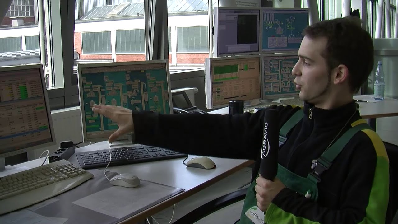 Arbeiten bei AGRAVIS: Alexander Bischoff ist Auszubildender zum Müller.