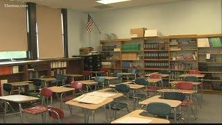 Central Georgia school districts adjust Thursday plans with severe weather coming
