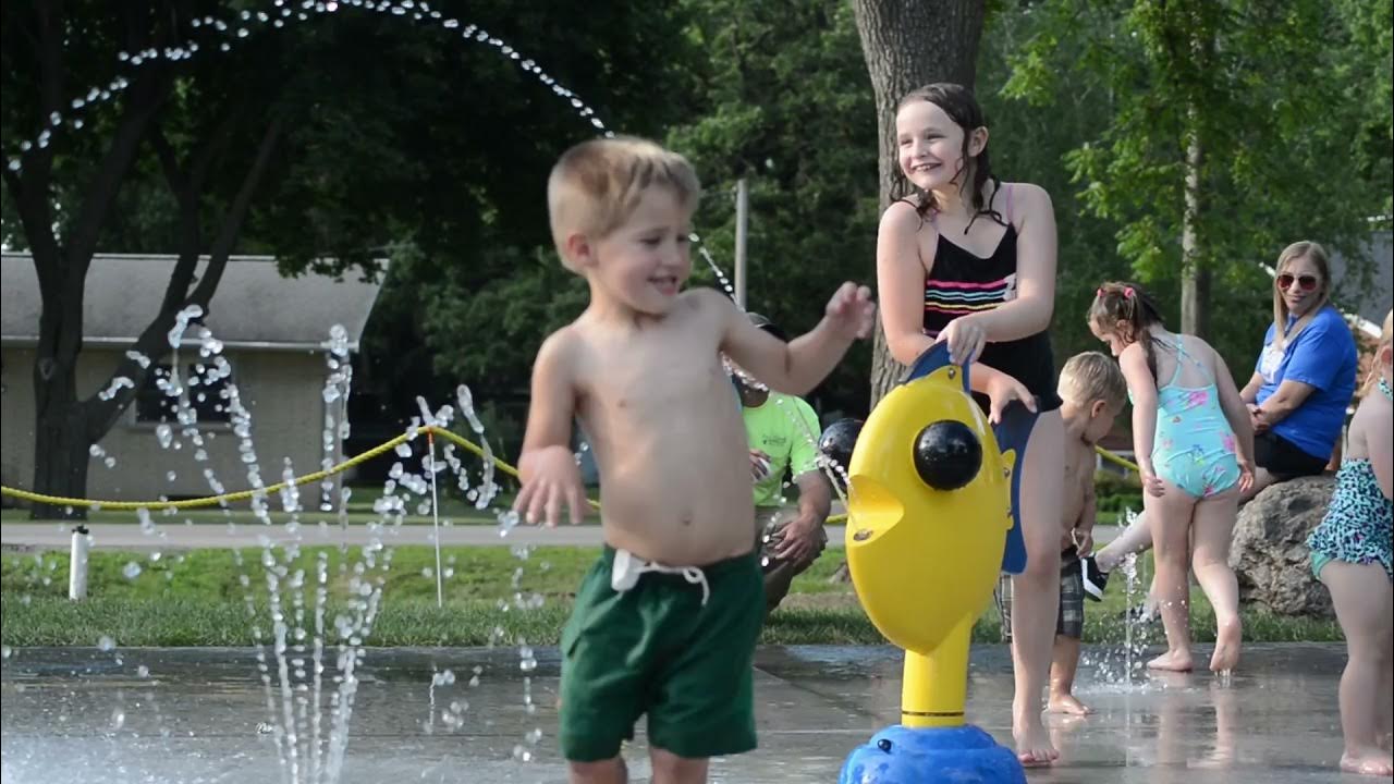 Elma, Iowa introduces their brand new Splash Pad YouTube