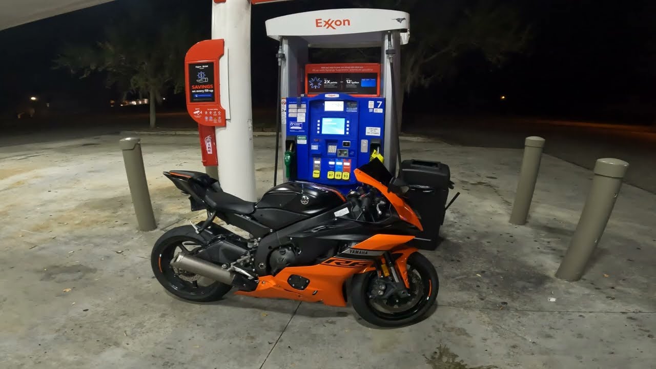 solo night ride yamaha r6 pure sound.