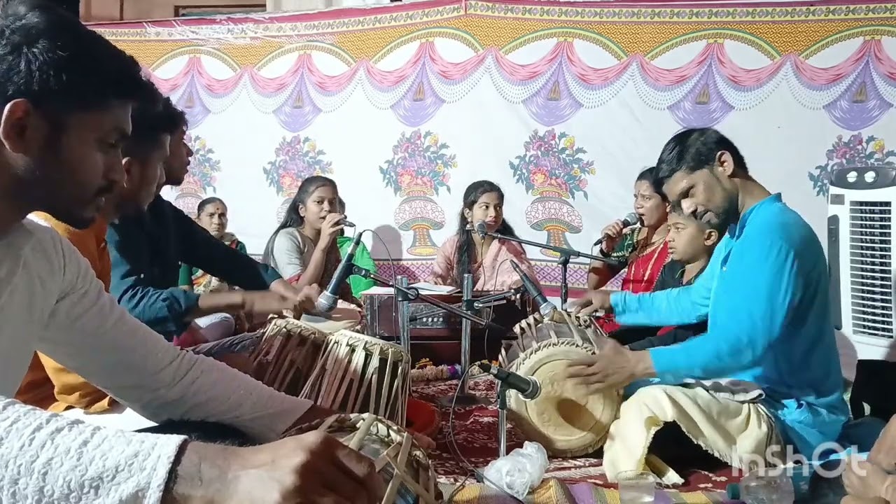 सोन्याचा सोन्याचा देव माझा सोन्याचा -गीत- गायीका:प्रगती ठोंबरे,पखवाज:मंगेश कदम, तबला:तेजस कांबरी