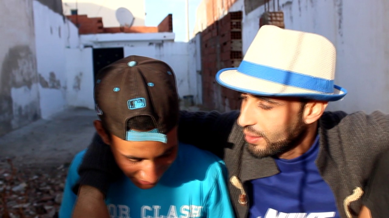 فيلم قصير  العايق وخوه  شبعة ضحك