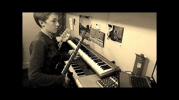 Live Looping Performance (No.11) - Robert Dimbleby