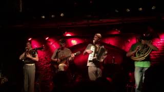 Video thumbnail of "Kofelgschroa - "Bladl" LIVE Chelsea Wien 06.11.2016"