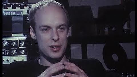 British musician Brian Eno (1978)