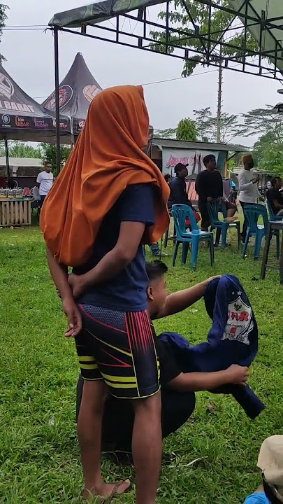 gantangan burung di hujani cewe jadi jadian #challenge #gantangan #muraibatu #muraibatugacor