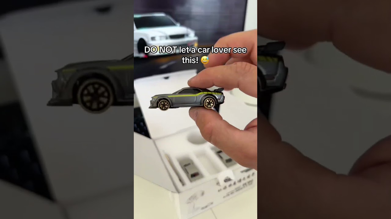 Идеальный рождественский подарок для автолюбителя 😅