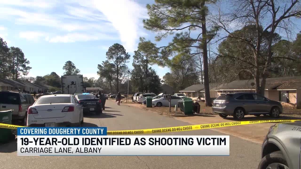 Victim identified in Saturday morning homicide - YouTube