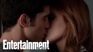 Bella Thorne Famous In Loves Love Triangle  Why Youll Lovehate Everyone  Entertainment Weekly