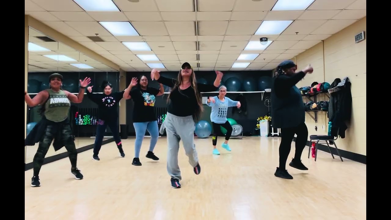 DtMF ~ Bad bunny ~(Renzo Leon Remix) |Afro House) Zumba Choreography 