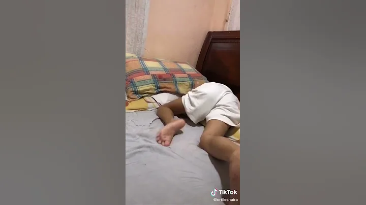 Kid got banned for being racist on roblox. @gloomystygian