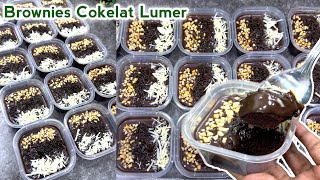 SUPER SOFT, MELTS IN YOUR MOUTH. HOT SELLING MELTING CHOCOLATE BROWNIES IDR 5,000 | SMALL CAPITAL...