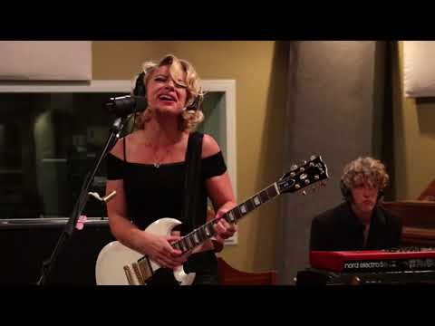 Thumbnail for Samantha Fish - Full Session - Daytrotter Session - 9/8/2017