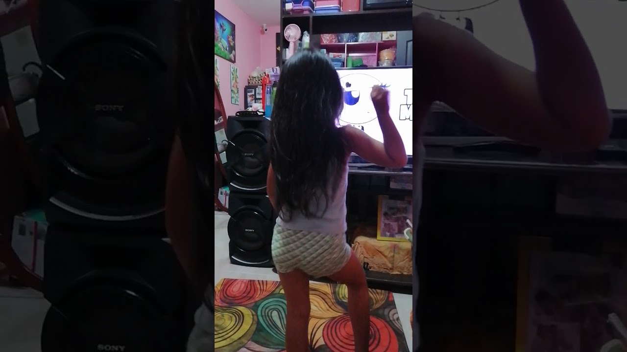 Scarlett tiktok girl - YouTube