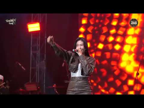 SASYA ARKHISNA - DEMI KOWE | DC.CONGYENG (OFFICIAL LIVE MUSIC VIDEO) | DC MUSIK