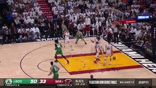 Payton Pritchard hits Tyler Herro with the too small after scoring on him with the pull up jumper