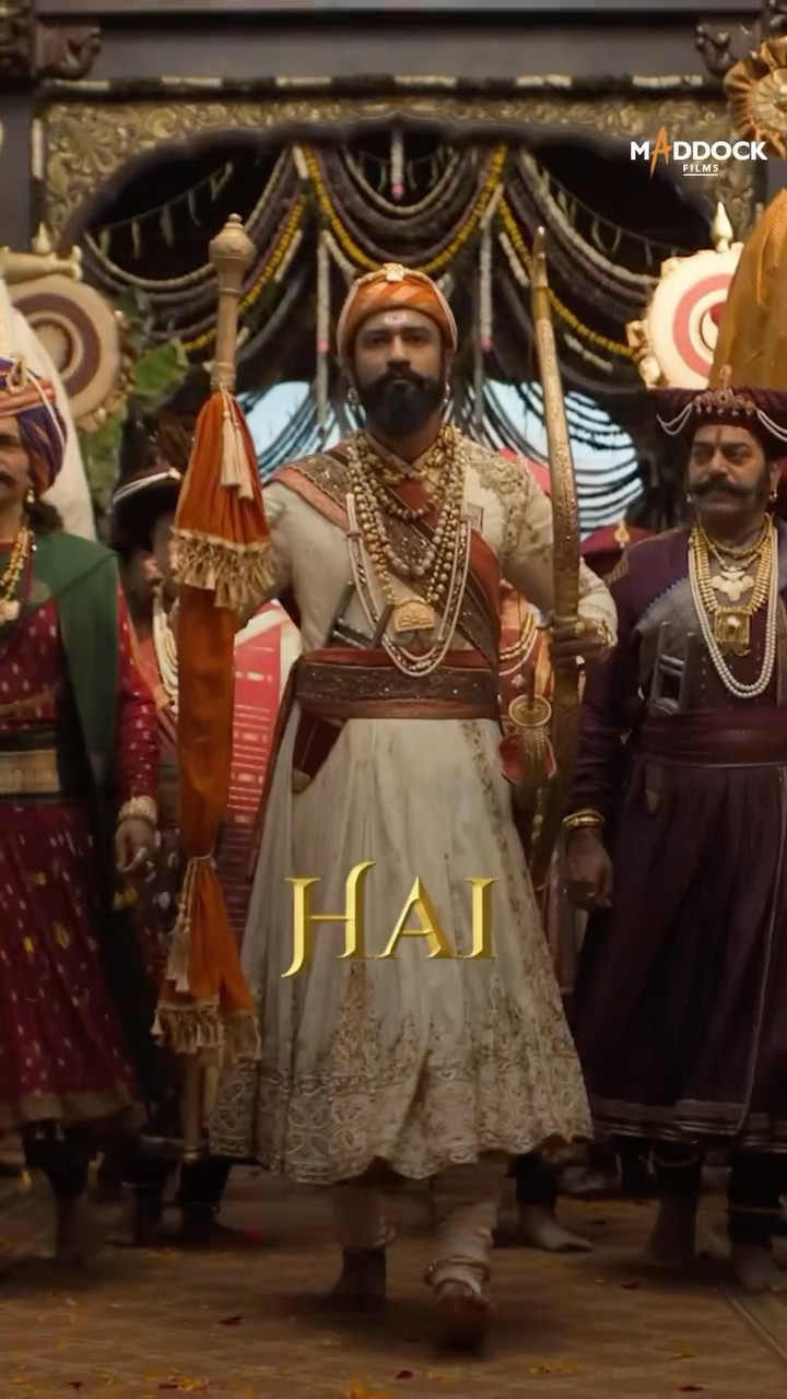Toofan jo sabke rag-rag mein samaa jaaye! ? #Aayaretoofan #vickykaushal #rashmikamandanna