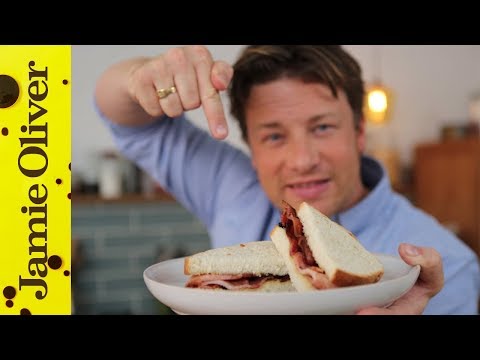 Jamie makes the Perfect Breakfast Sandwich