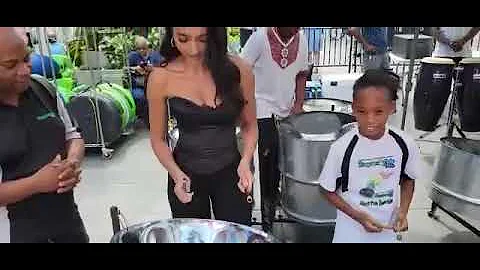 Tropicalfete Pop Up in Times Square - Steel Pan En...