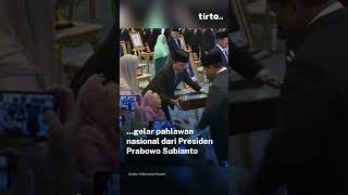 Download Lagu Momen Prabowo Anugerahkan Gelar Pahlawan Nasional untuk Soeharto MP3