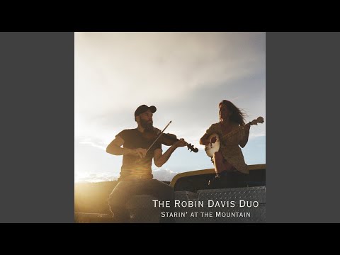 在 YouTube 上观看 Starin' at the Mountain