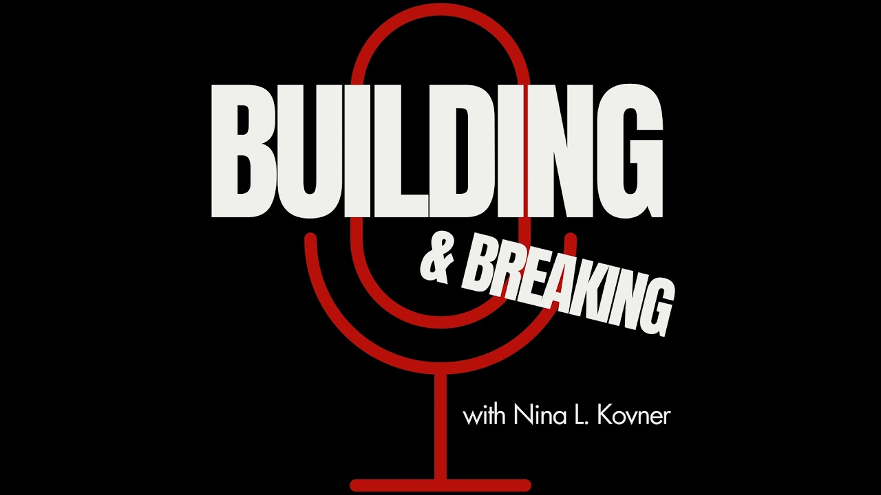 Starbucks: How Losing Focus On The Brand Experience Cost Them Barista & Customer Trust