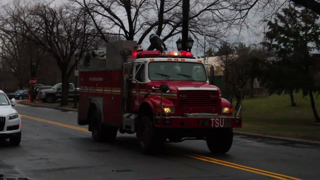 *MAJOR SOC RESPONSE!* Multiple FDNY Units respond to a 4th Alarm /10-60/10-66 in Staten island