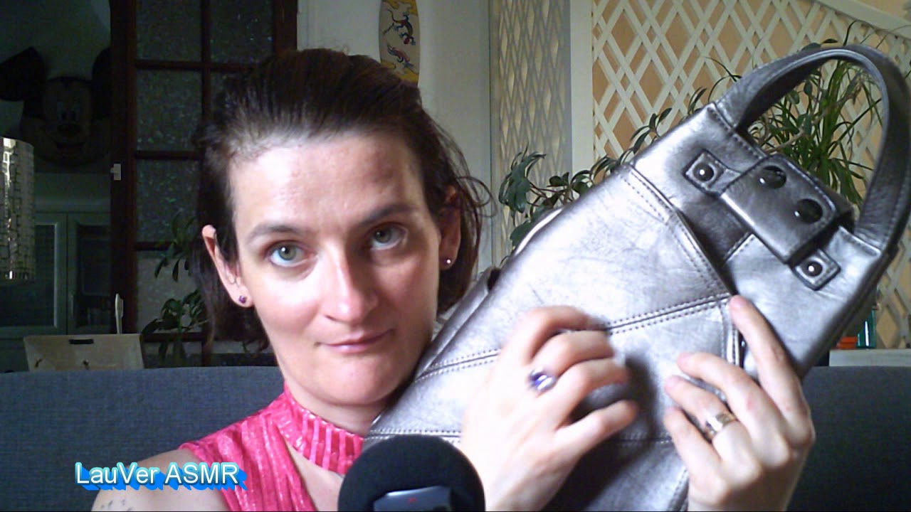 ASMR FR - voix douce à normale Présentation de mes sacs
