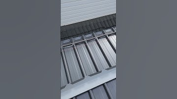 installing fascia & guttering & last but not least the roof sheets(4)