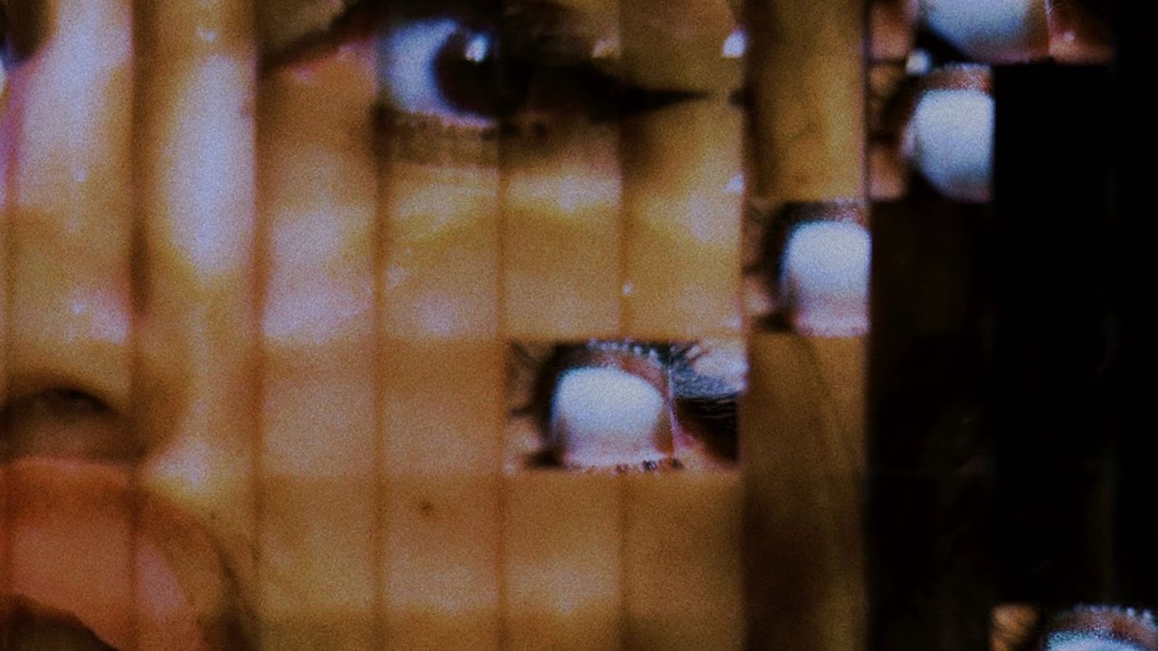 Sleduj LELLA FADDA - OKHTY (Official Music Video) | للّا فضة - أُختي na YouTube Sleduj LELLA FADDA - OKHTY (Official Music Video) | للّا فضة - أُختي na YouTube