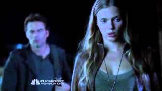 Tracy Spiridakos Revolution 1x04_5