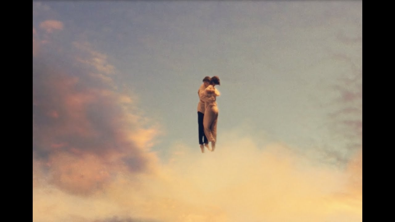 Romantic Echoes - Amarah (Official Music Video)