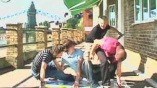 McFly 092 Playing Twister CDUK 18 09 04