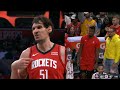 Boban tells crowd chicken on me then purpously misses free throws to get free chicken