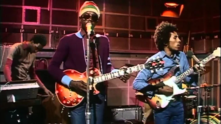 Bob Marley & The Wailers - Stir It Up (Live at The...