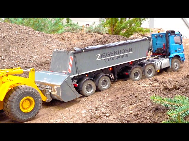 EXTREME HARD MUDDY CONDITIONS AT THE CONSTRUCTION-SITE