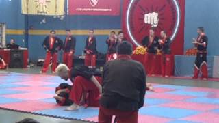 Exhibicion Seguridad Personal Club Franja de Oro 12 05 13 Pt 2