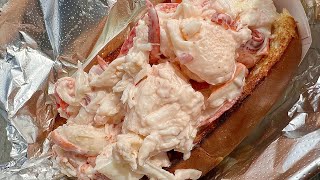 The REAL Best Lobster Roll in Boston!!!