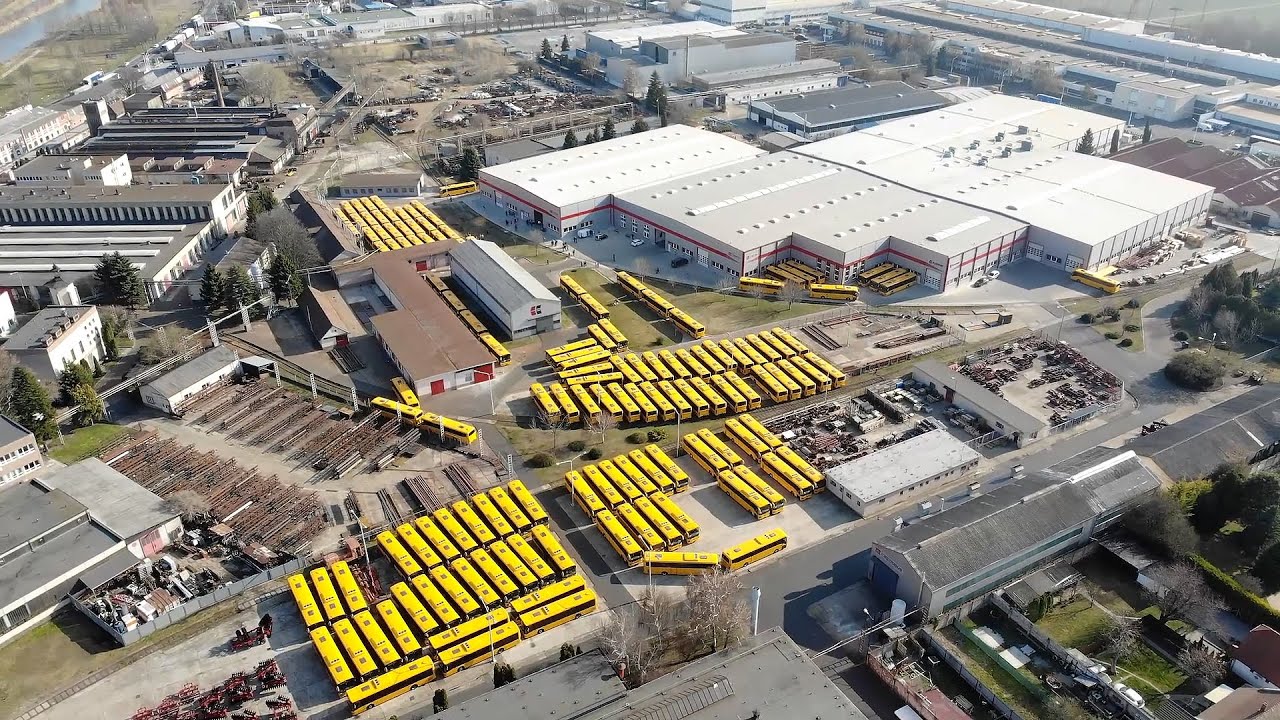 20.000 négyzetméteresre bővült a Credobus gyártócsarnok