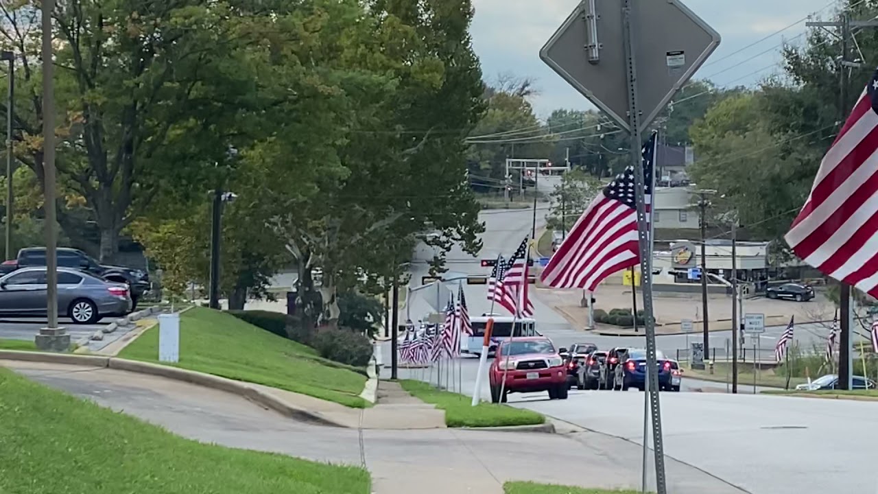 Single tank car Union Pacific local train. Super blasted K3LA!