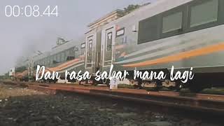 Story WA ~ Menepi