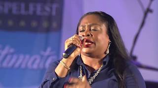 Miniatura del video "Sinach: Great Are You Lord"