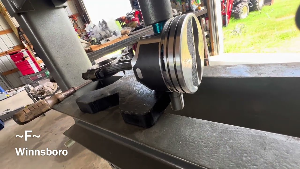 Piston Wrist Pin Removal-from SBC connecting Rod with shop press and a Heat Gun