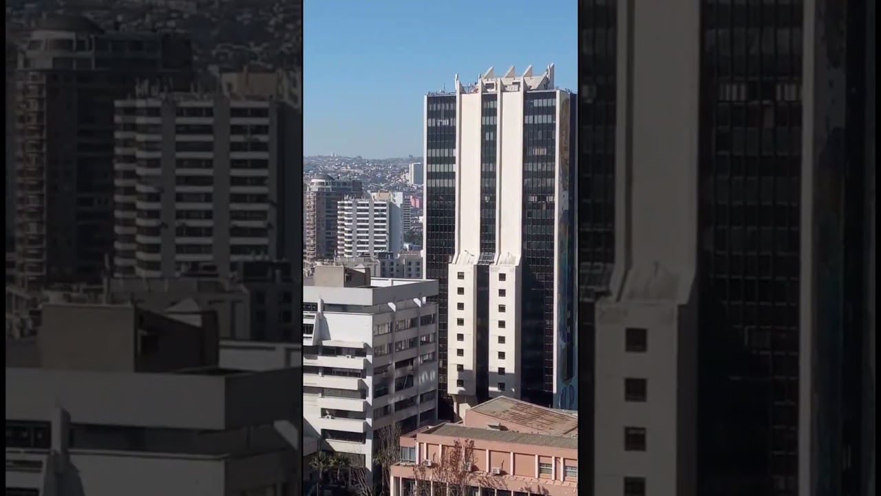 Panoramic Valparaíso: A Full City View from the Hills of Chile 🇨🇱 #Valparaiso #Chile #Cityscape