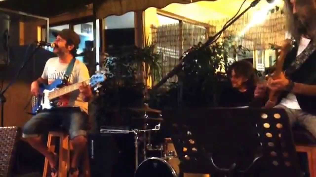 Ex-tress Waiting in vain.Hotel Sur 2015